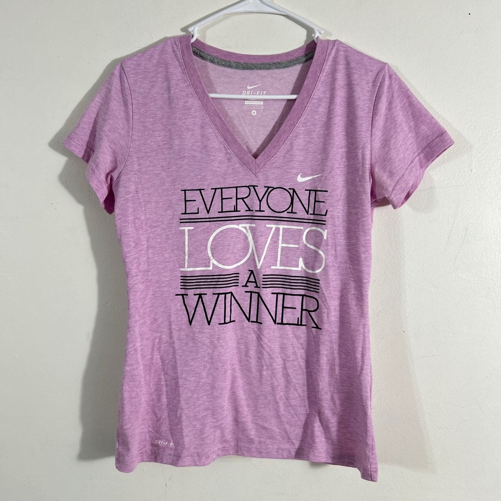 Nike T-Shirt Womens Medium Purple Dri-FIT Graphic Everyone Loves Winner